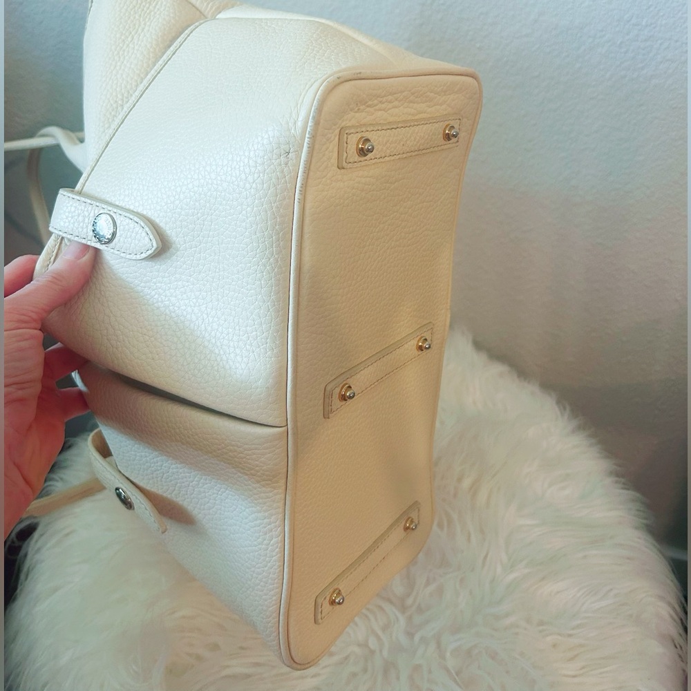 Dooney & Bourke Ivory Leather Large Tote - Picture 4 of 8